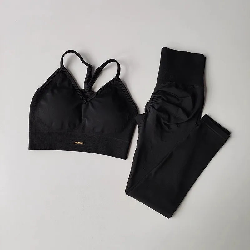 Seamless Yoga Set – Women’s High Waist Scrunch Leggings & V-Neck Sports Bra